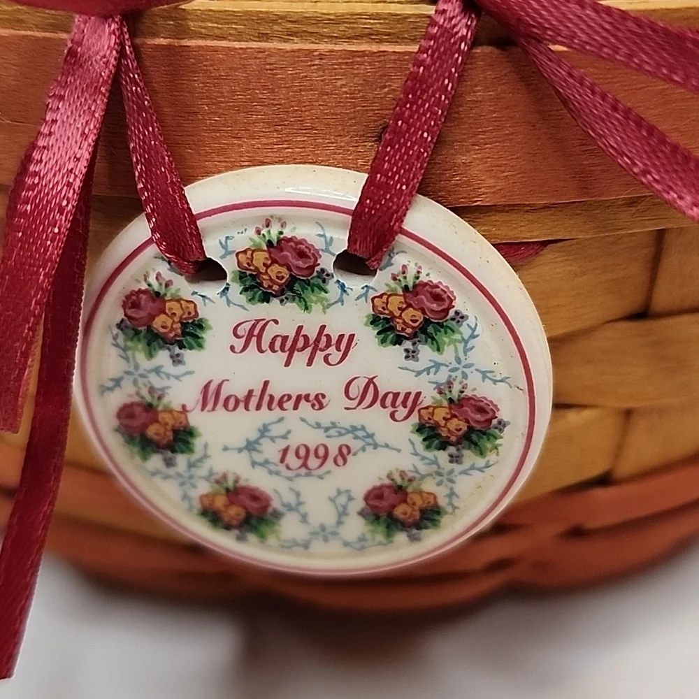 Longaberger Mothers Day Handwoven 1998 Basket Natural Brown W/ Floral Liner